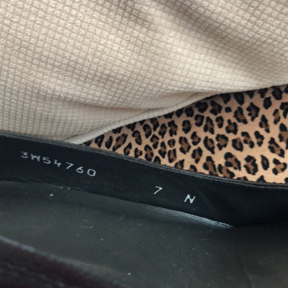 Stuart Weitzman PLATFORM HEEL BLACK LEATHER SLEEK SHOE. WORN at most 10X - Picture 8 of 9